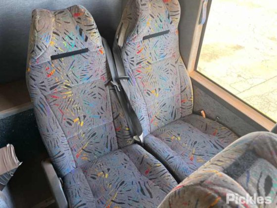 2005款梅赛德斯奔驰2542