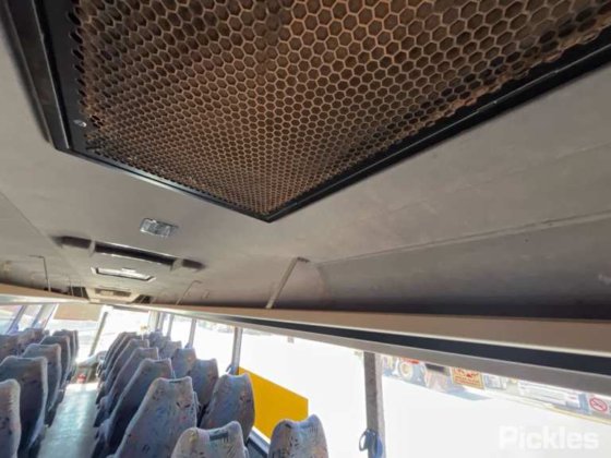 2005款梅赛德斯奔驰2542