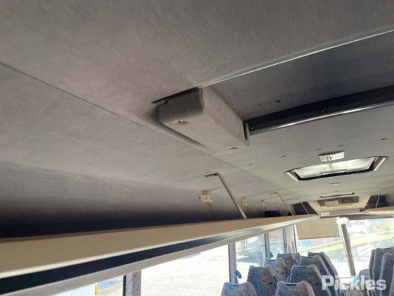 2005款梅赛德斯奔驰2542