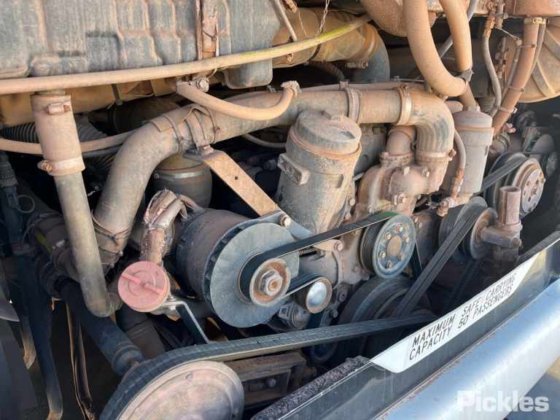 2005款梅赛德斯奔驰2542