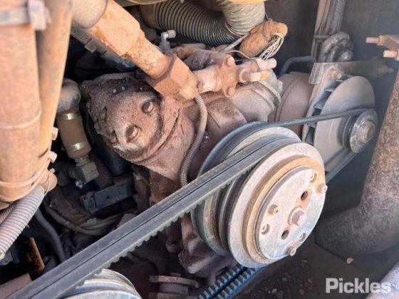 2005款梅赛德斯奔驰2542