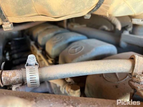 2005款梅赛德斯奔驰2542