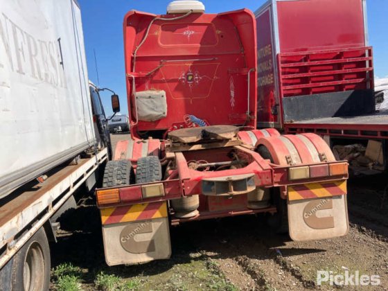 2004年西部之星4900FX