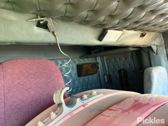 2004年西部之星4900FX