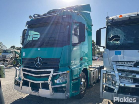 2019 メルセデス ベンツ アクトロス 2658