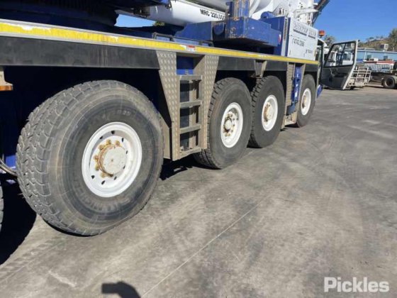 2012 タダノ ATF-220G-5