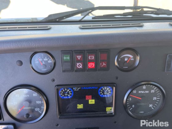 2012 タダノ ATF-220G-5