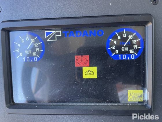 2012 タダノ ATF-220G-5