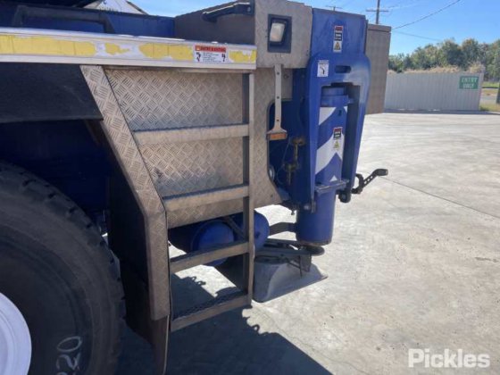 2012 タダノ ATF-220G-5