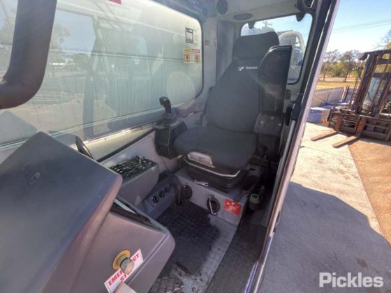 2012 タダノ ATF-220G-5