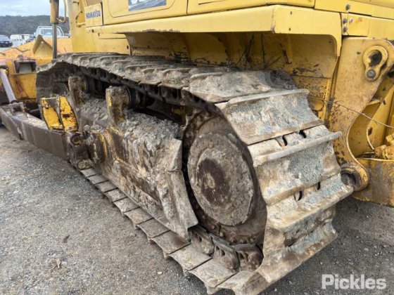 2016年式コマツD85EX-18