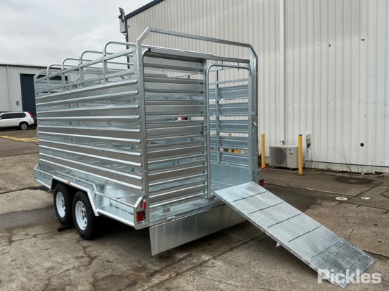 2025 绿色有限公司