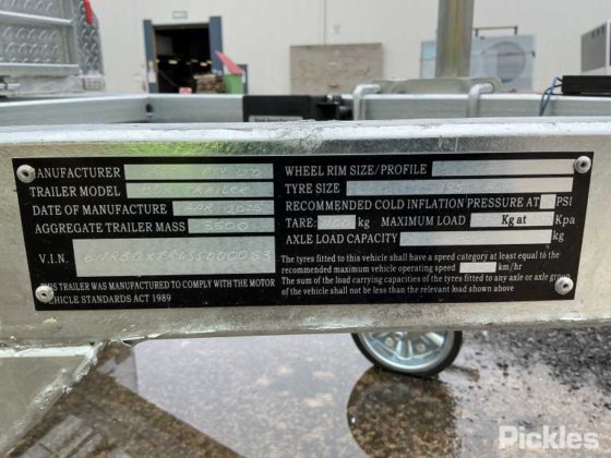 2025 绿色有限公司