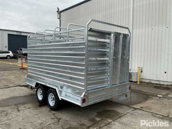 2025 绿色有限公司