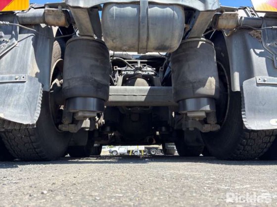 2014年スカニア G440