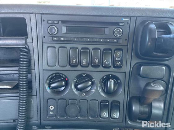 2014年スカニア G440