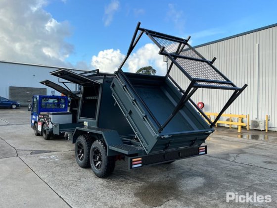 2025 绿色有限公司