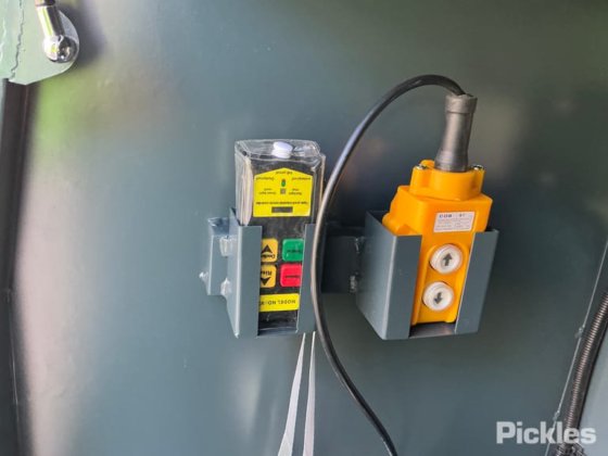 2025 绿色有限公司