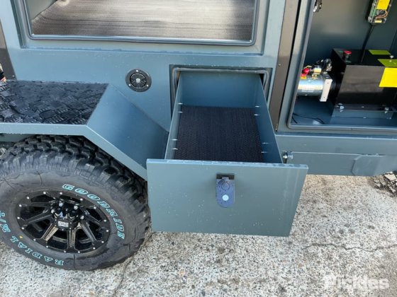 2025 绿色有限公司