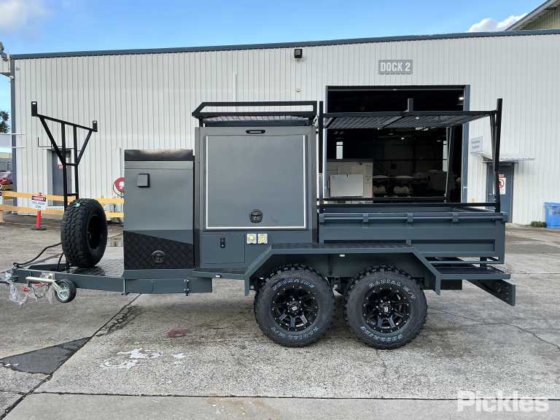 2025 绿色有限公司