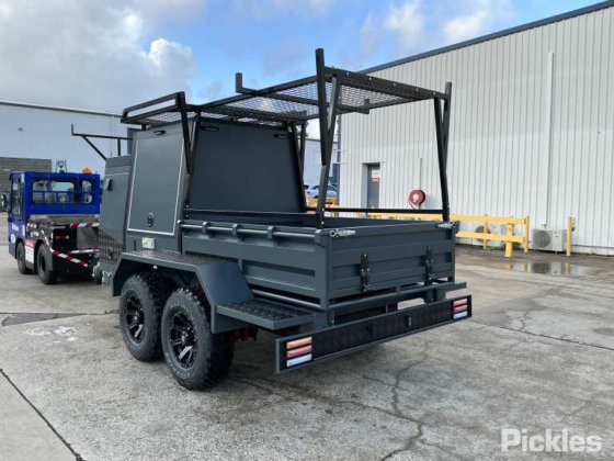 2025 绿色有限公司