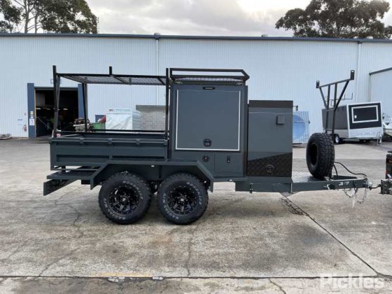 2025 绿色有限公司