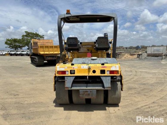 2011年式 サカイ GW750-2