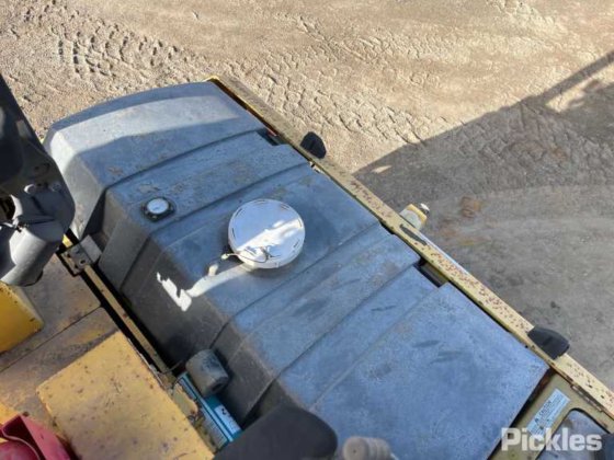 2011年式 サカイ GW750-2