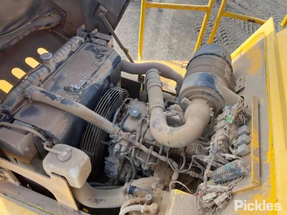 2011年式 サカイ GW750-2