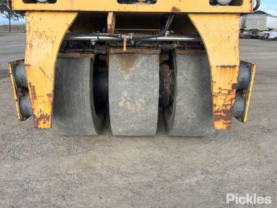 2011年式 サカイ GW750-2