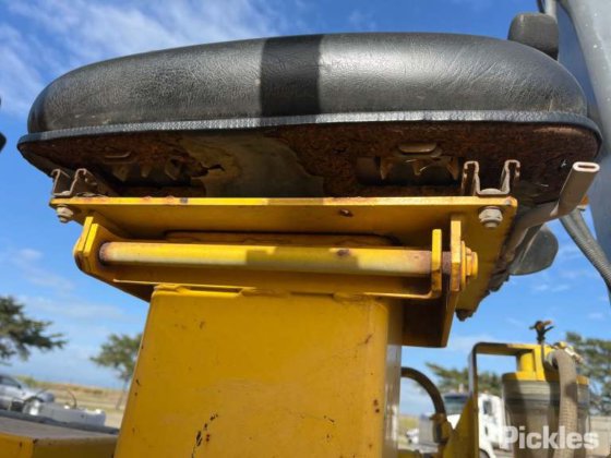 2011年式 サカイ GW750-2