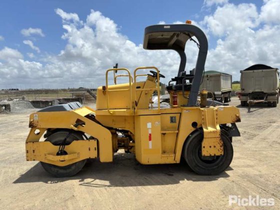 2011年式 サカイ GW750-2