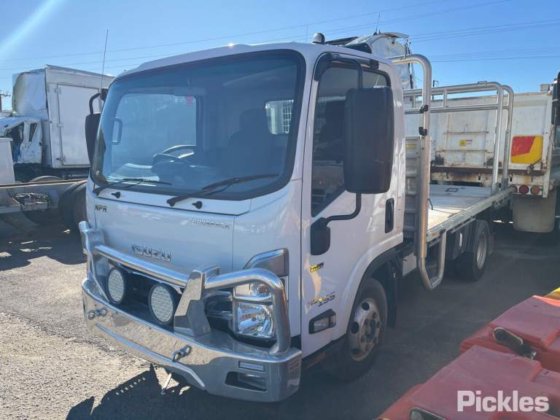 2022款五十铃NPR 155