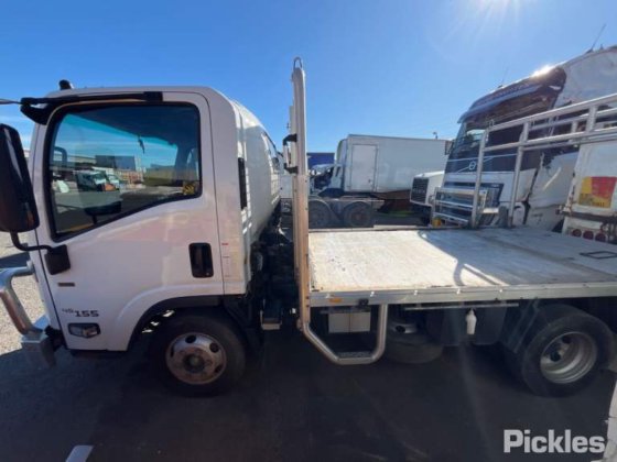 2022款五十铃NPR 155