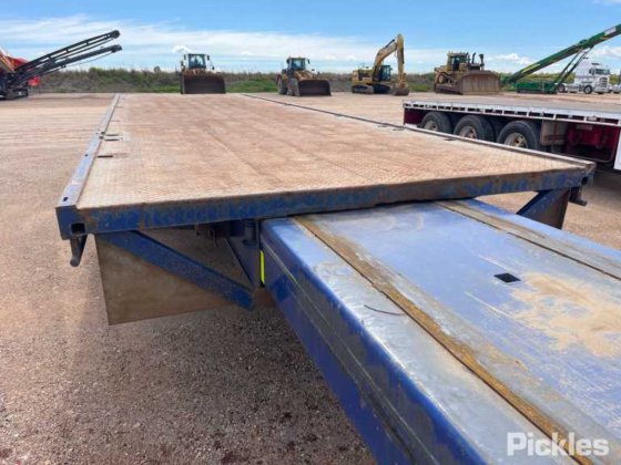 2012年トップスタートトレーラー3軸