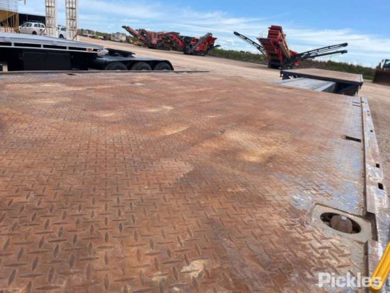 2012款Top Start三轴拖车