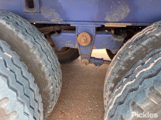 2012款Top Start三轴拖车