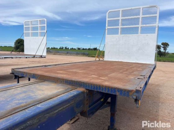 2012款Top Start三轴拖车