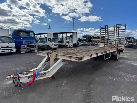 1988 タグアロングトレーラーシングルアクスルタグ