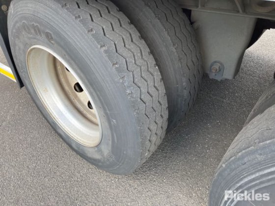 2013 シュミッツ ST2