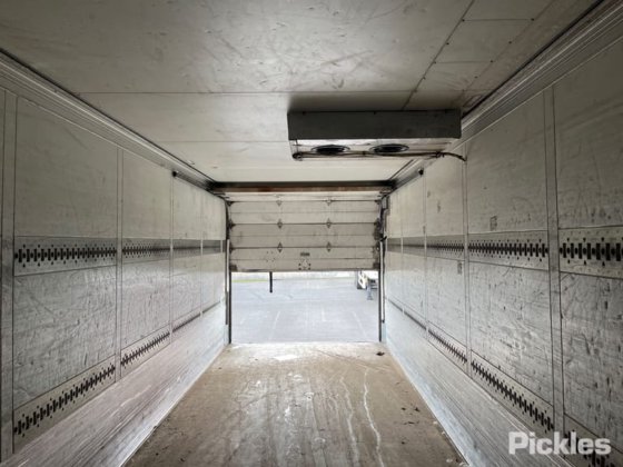 2013 シュミッツ ST2