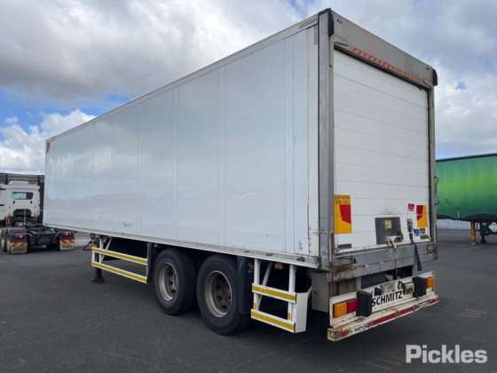 2013 シュミッツ ST2