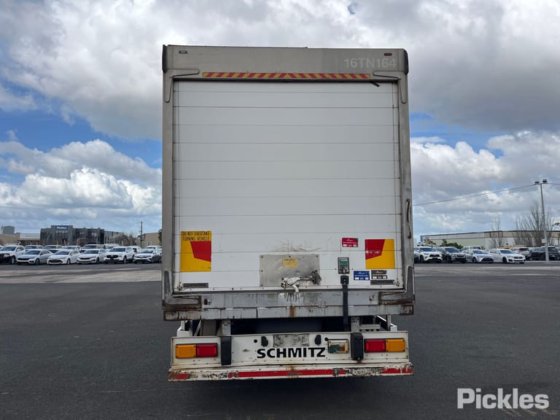 2013 シュミッツ ST2