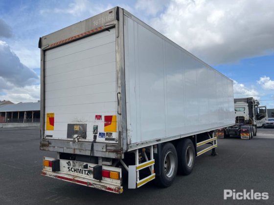 2013 シュミッツ ST2