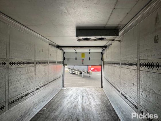 2013 シュミッツ ST2