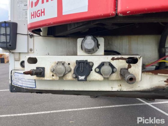 2013 シュミッツ ST2