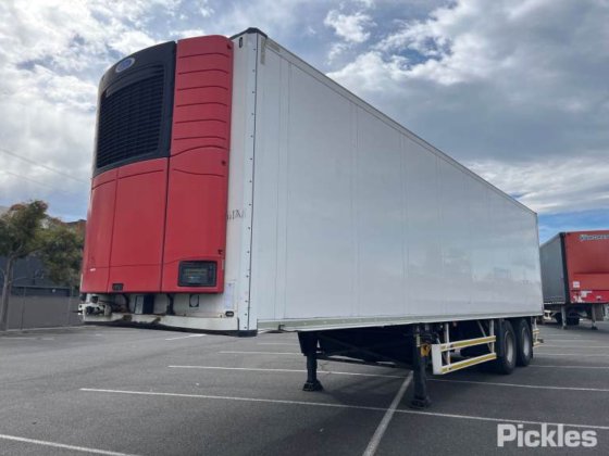 2013 シュミッツ ST2