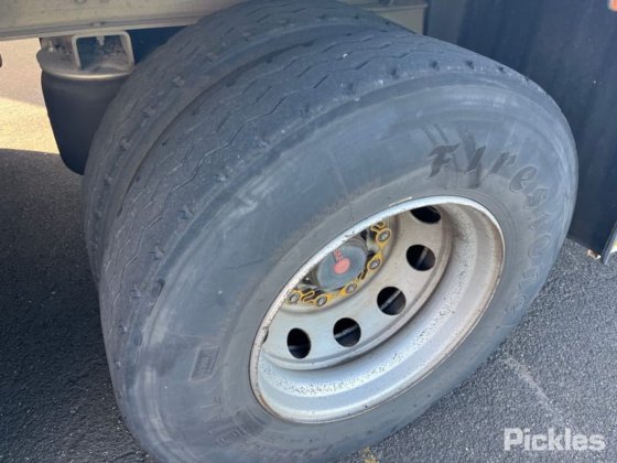 2013 シュミッツ ST3