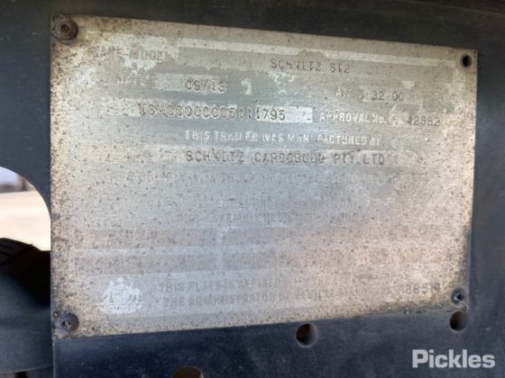 2013 シュミッツ ST2