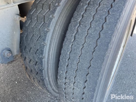 2013 シュミッツ ST2